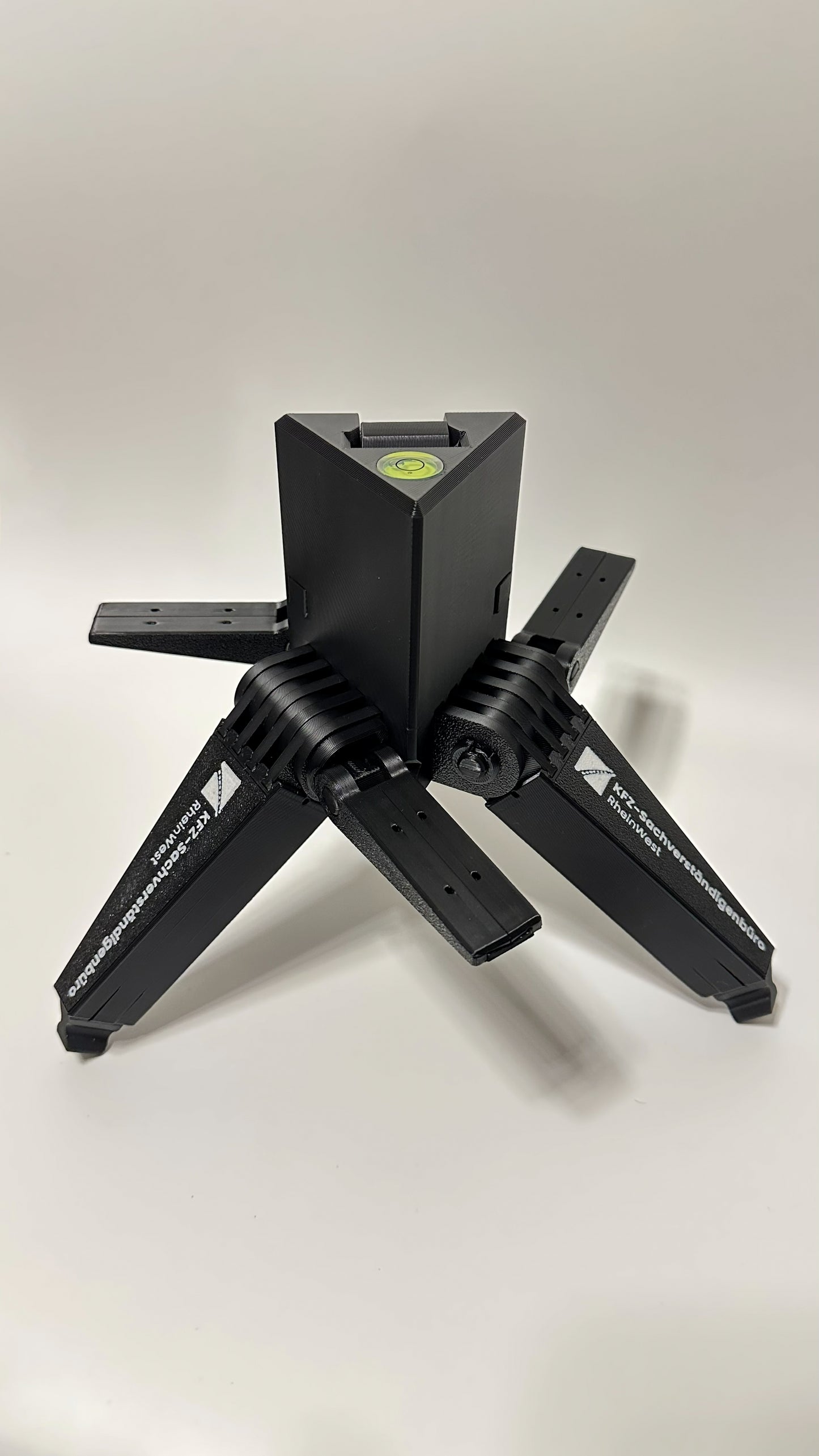 SoloMeter 2.0 Zollstockhalter mit Libelle & 3-Fuß-System